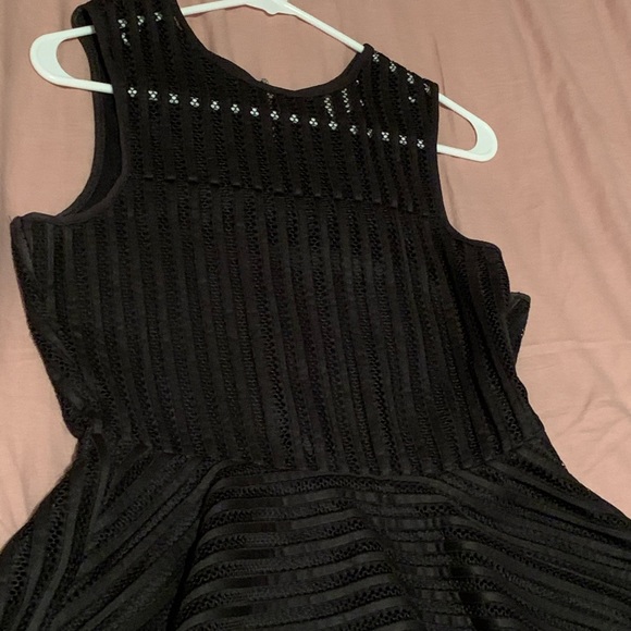 HD in Paris by Anthropologie - Picture 3 of 3